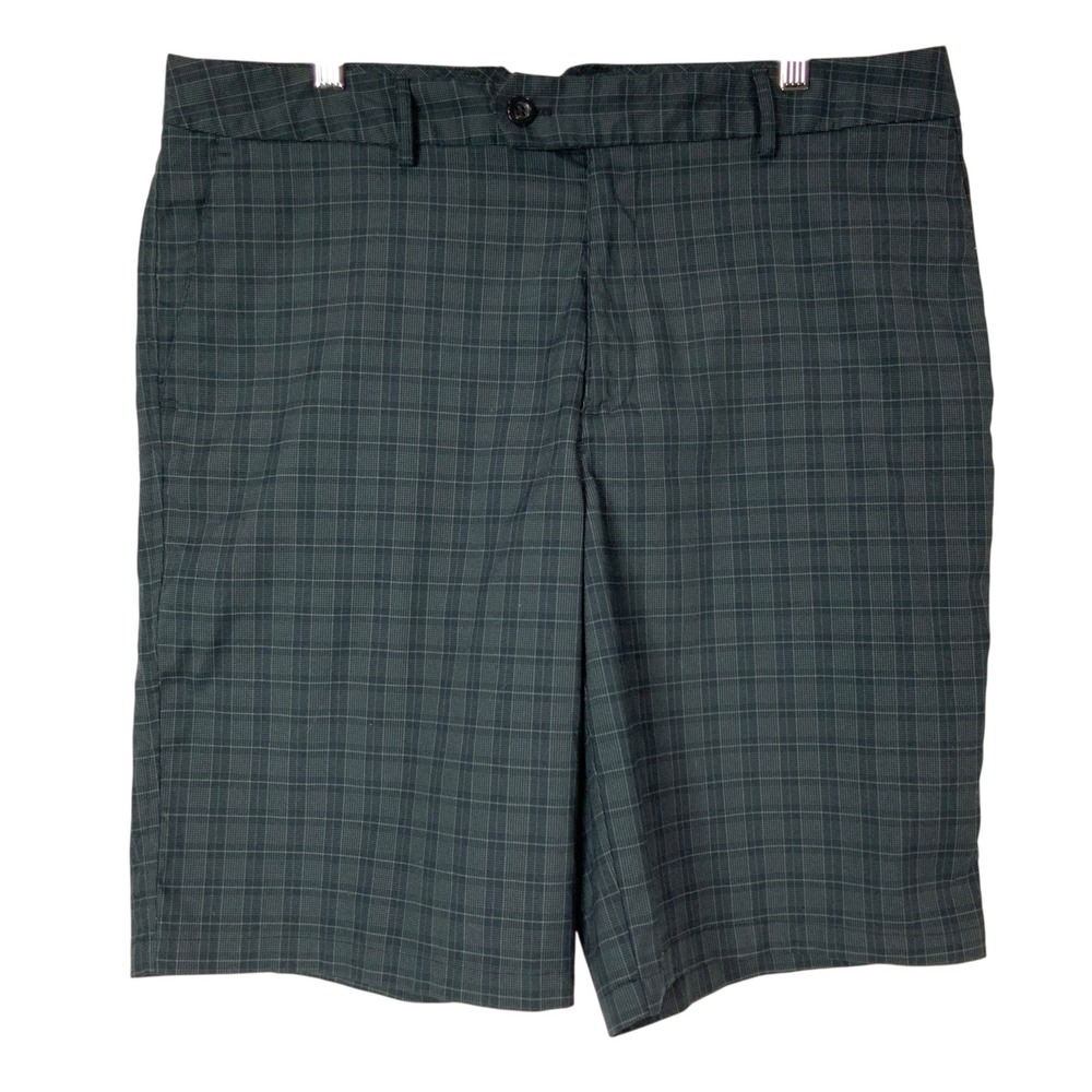 Under Armour Golf Shorts Flat Front Plaid Gray Polyester Size 36 4-Pocket Design